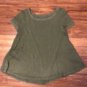 American Eagle soft camo green tee